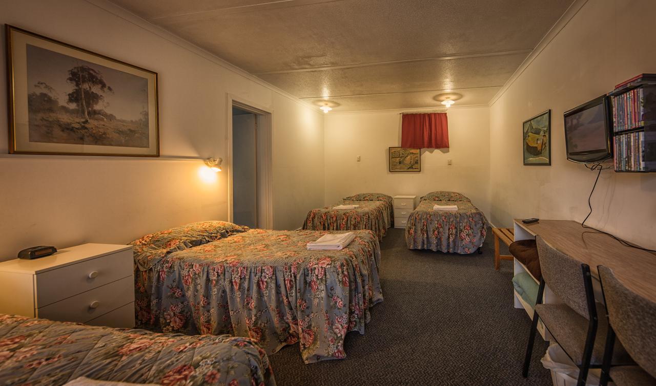 Heywood Motor Inn Esterno foto
